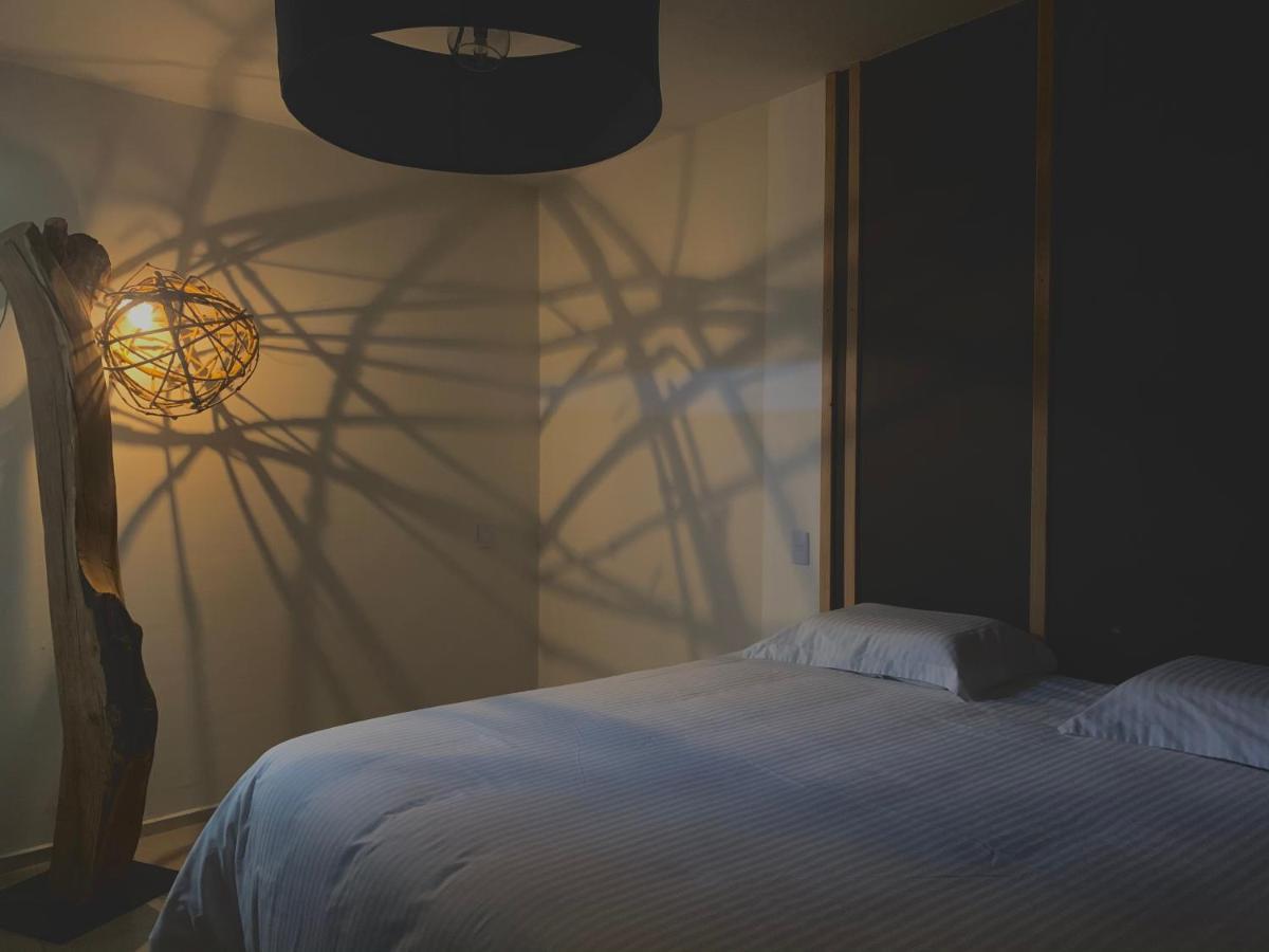 Hotel Portal & Suites Ciudad Hidalgo Bagian luar foto